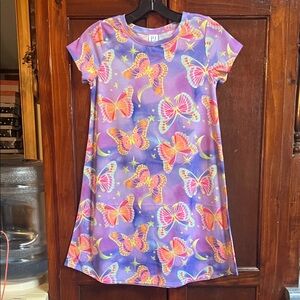 Girls purple nightgown with butter butterflies, the children’s place